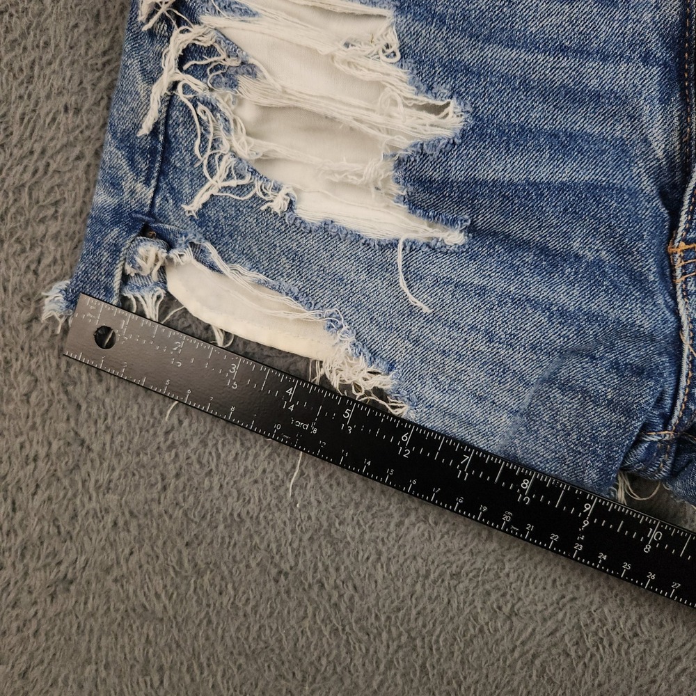 American Eagle Denim Mom Short Womens 00 High Rise Distress STRIGID Cutoff 24x2" - Picture 9 of 12